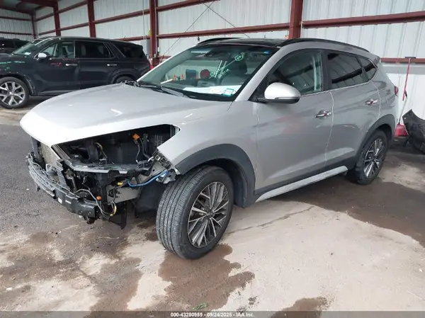KM8J3CAL5LU155142 2020 HYUNDAI TUCSON - Image 2