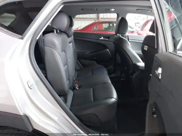 KM8J3CAL5LU155142 2020 HYUNDAI TUCSON - Image 8