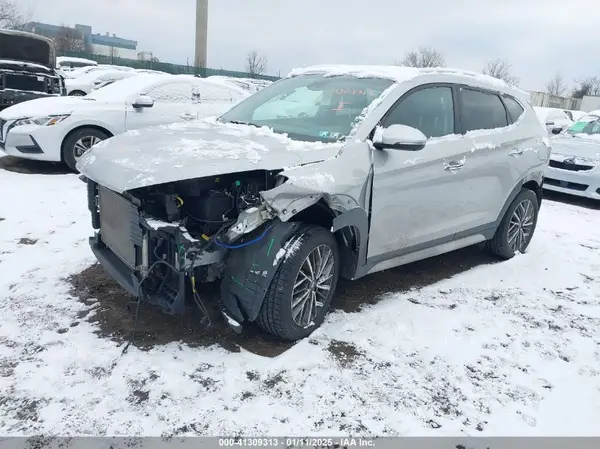 KM8J3CAL5LU155187 2020 HYUNDAI TUCSON - Image 2