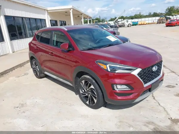 KM8J3CAL5LU158669 2020 HYUNDAI TUCSON - Image 1