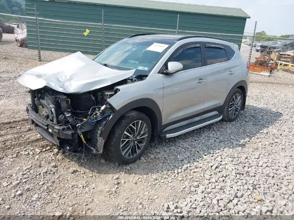 KM8J3CAL5LU194927 2020 HYUNDAI TUCSON - Image 2