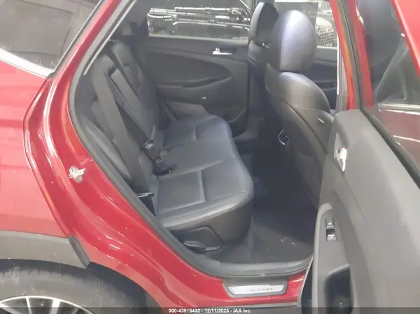 KM8J3CAL5MU355441 2021 HYUNDAI TUCSON - Image 8