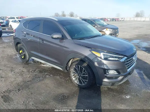 KM8J3CAL5MU375737 2021 HYUNDAI TUCSON - Image 1