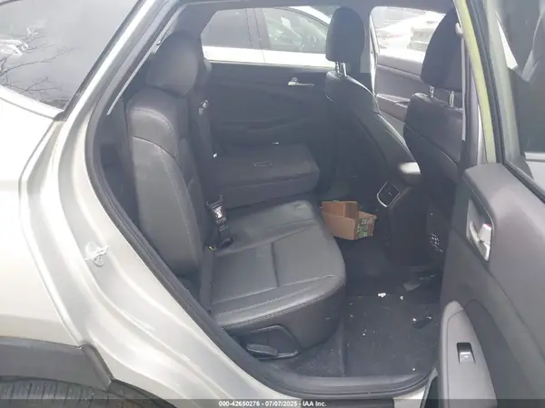 KM8J3CAL5MU377844 2021 HYUNDAI TUCSON - Image 8