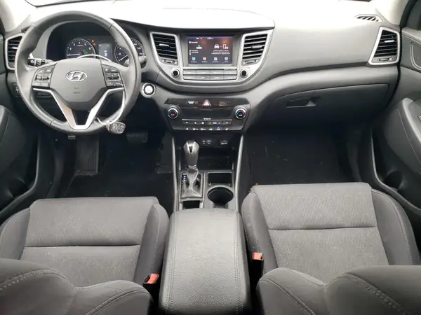 KM8J3CAL6JU699386 2018 HYUNDAI TUCSON - Image 8