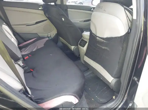 KM8J3CAL6JU778170 2018 HYUNDAI TUCSON - Image 8