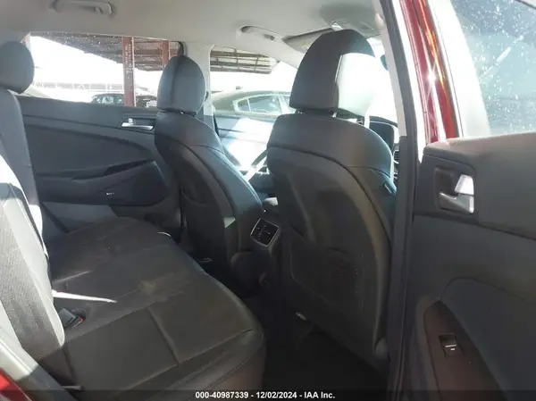 KM8J3CAL6KU028866 2019 HYUNDAI TUCSON - Image 8
