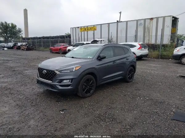 KM8J3CAL6KU040497 2019 HYUNDAI TUCSON - Image 2