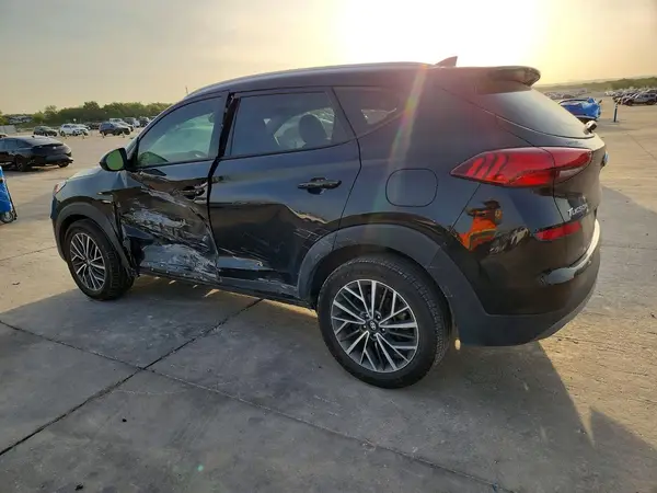 KM8J3CAL6KU837560 2019 HYUNDAI TUCSON - Image 2