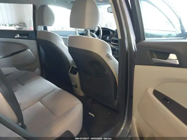 KM8J3CAL6KU845786 2019 HYUNDAI TUCSON - Image 8