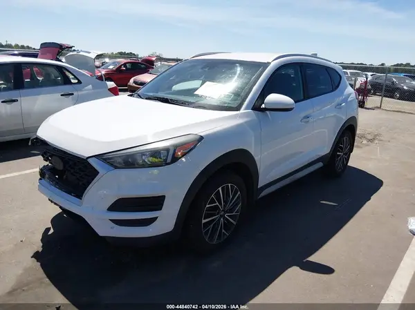 KM8J3CAL6KU899041 2019 HYUNDAI TUCSON - Image 2