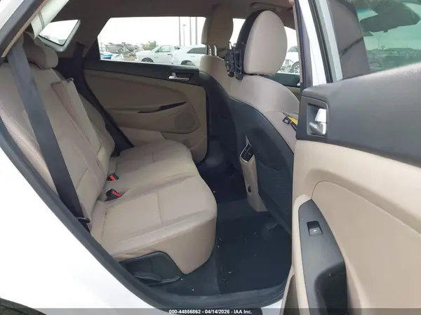KM8J3CAL6KU963434 2019 HYUNDAI TUCSON - Image 8