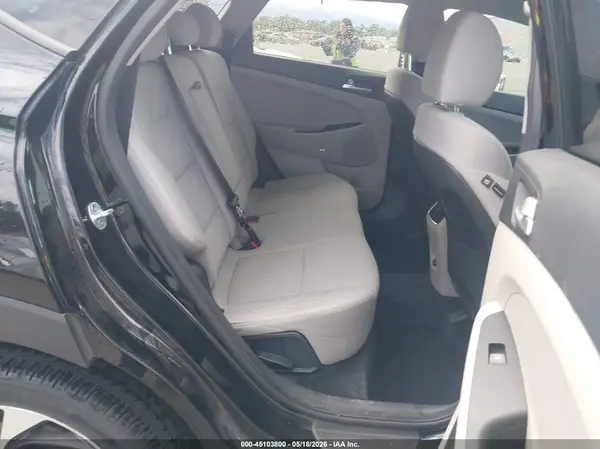 KM8J3CAL6KU973803 2019 HYUNDAI TUCSON - Image 8
