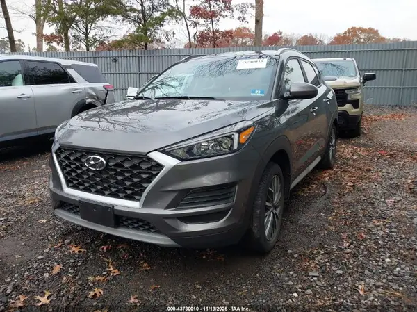 KM8J3CAL6LU098806 2020 HYUNDAI TUCSON - Image 2