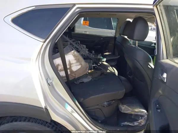 KM8J3CAL6LU114227 2020 HYUNDAI TUCSON - Image 8