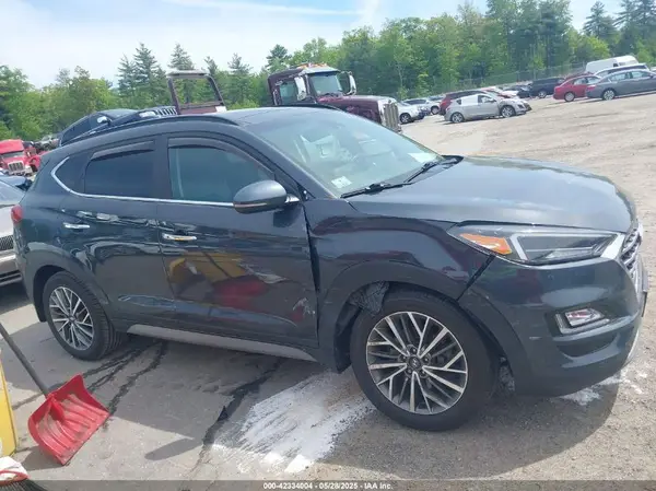 2020 HYUNDAI TUCSON auction photo 6