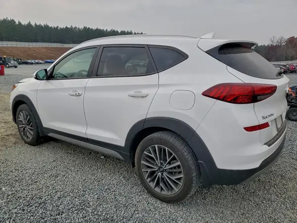 KM8J3CAL6MU350457 2021 HYUNDAI TUCSON - Image 2