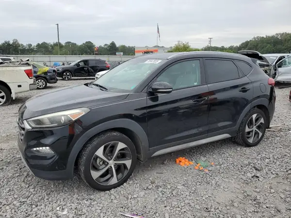 KM8J3CAL7JU745386 2018 HYUNDAI TUCSON - Image 1