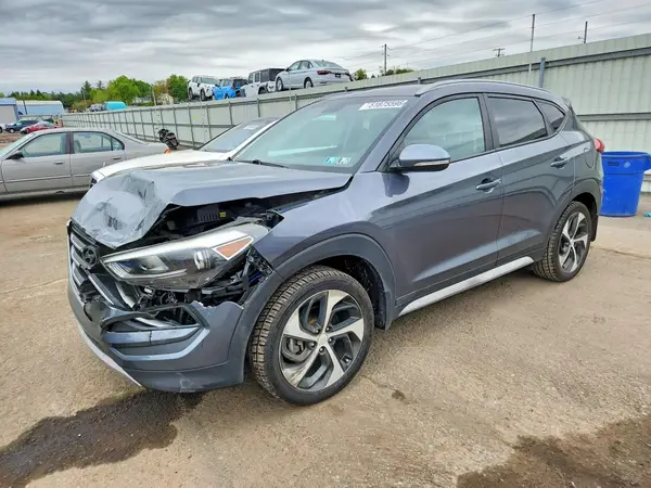 KM8J3CAL7JU758932 2018 HYUNDAI TUCSON - Image 1