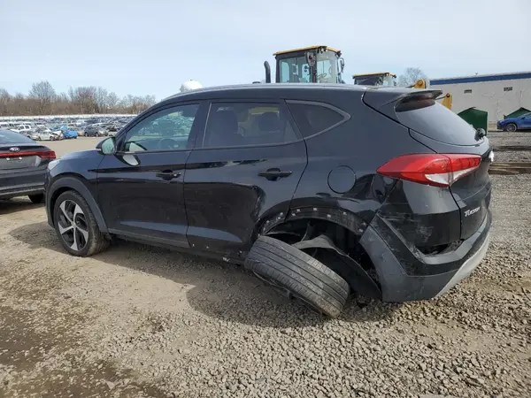 KM8J3CAL7JU770398 2018 HYUNDAI TUCSON - Image 2