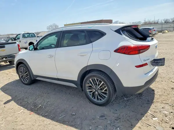 KM8J3CAL7KU018265 2019 HYUNDAI TUCSON - Image 2