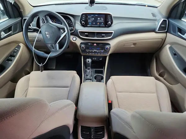 KM8J3CAL7KU058023 2019 HYUNDAI TUCSON - Image 8