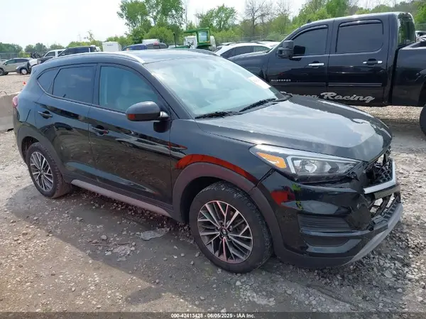 KM8J3CAL7KU874648 2019 HYUNDAI TUCSON - Image 1