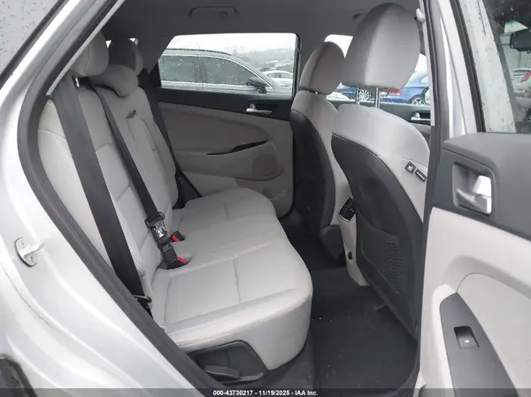 KM8J3CAL7KU907387 2019 HYUNDAI TUCSON - Image 8