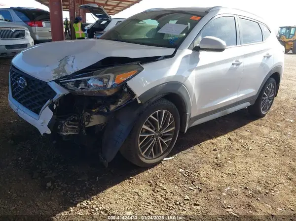 KM8J3CAL7KU955097 2019 HYUNDAI TUCSON - Image 2