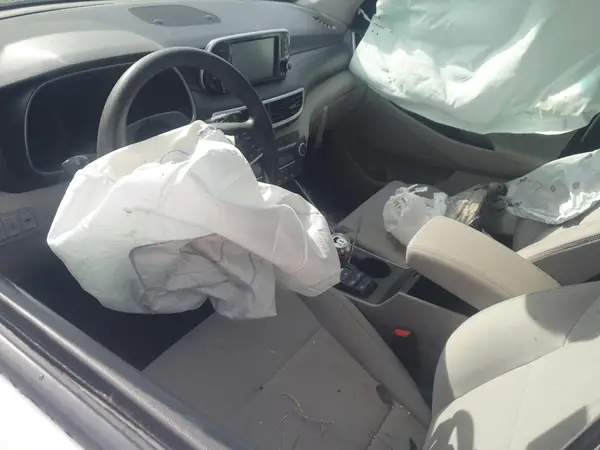 KM8J3CAL7KU964804 2019 HYUNDAI TUCSON - Image 8