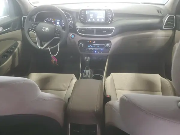 KM8J3CAL7LU240256 2020 HYUNDAI TUCSON - Image 8