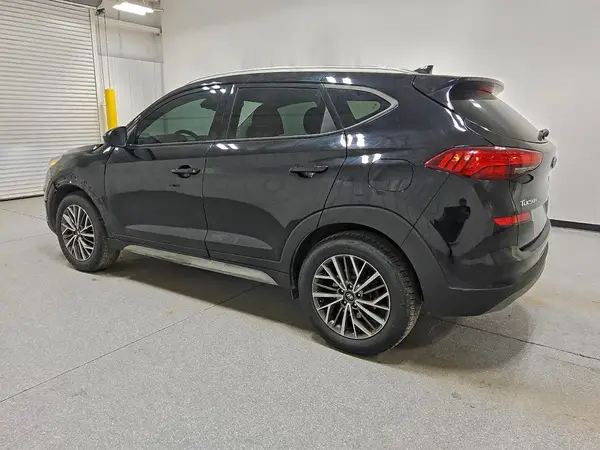KM8J3CAL7MU301008 2021 HYUNDAI TUCSON - Image 2