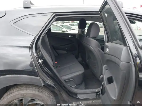 KM8J3CAL7MU314597 2021 HYUNDAI TUCSON - Image 8