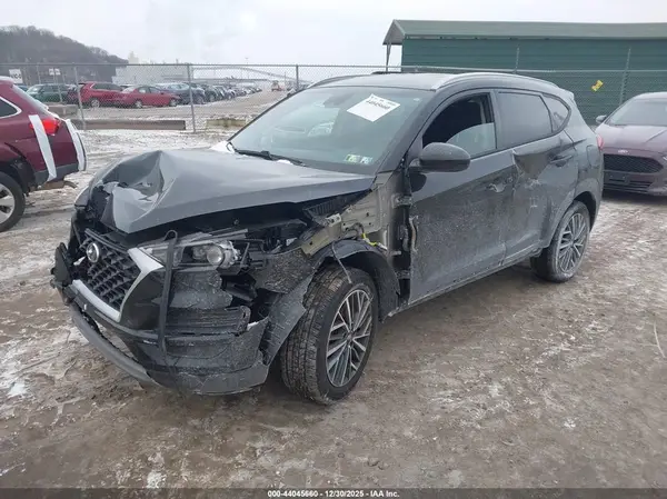 KM8J3CAL7MU360169 2021 HYUNDAI TUCSON - Image 2