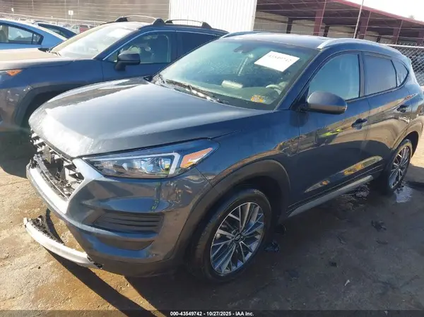 KM8J3CAL7MU378719 2021 HYUNDAI TUCSON - Image 2