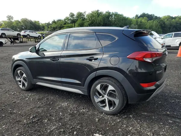 KM8J3CAL8JU753920 2018 HYUNDAI TUCSON - Image 2