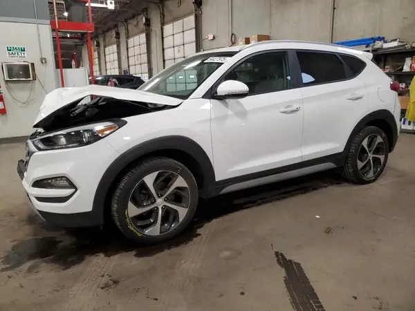 KM8J3CAL8JU817597 2018 HYUNDAI TUCSON - Image 1