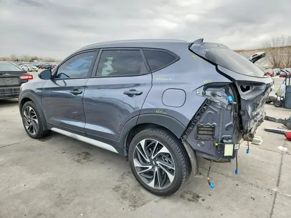 KM8J3CAL8KU003063 2019 HYUNDAI TUCSON - Image 2