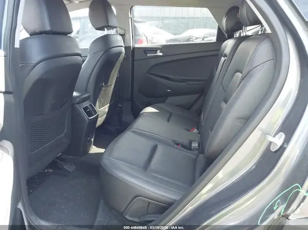 KM8J3CAL8KU009266 2019 HYUNDAI TUCSON - Image 8