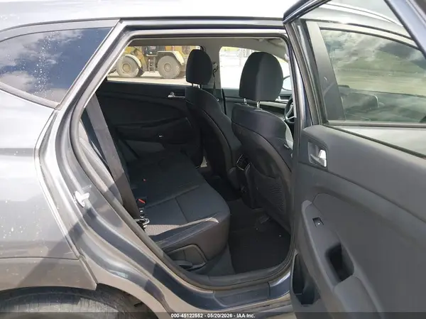 KM8J3CAL8KU015505 2019 HYUNDAI TUCSON - Image 8