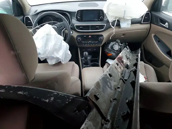 KM8J3CAL8KU020574 2019 HYUNDAI TUCSON - Image 8