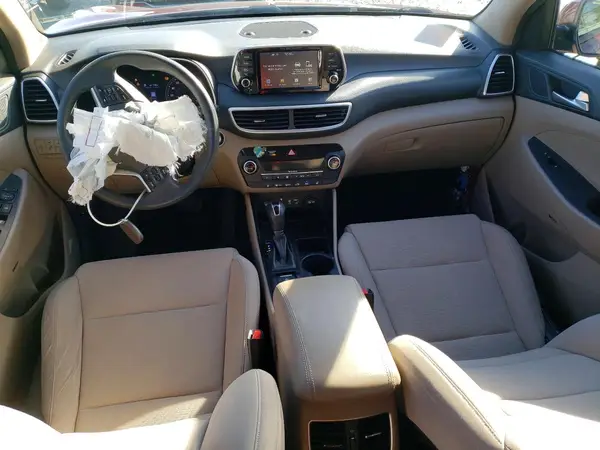 KM8J3CAL8KU031803 2019 HYUNDAI TUCSON - Image 8