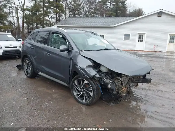 KM8J3CAL8KU065577 2019 HYUNDAI TUCSON - Image 1