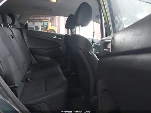 KM8J3CAL8KU846261 2019 HYUNDAI TUCSON - Image 8