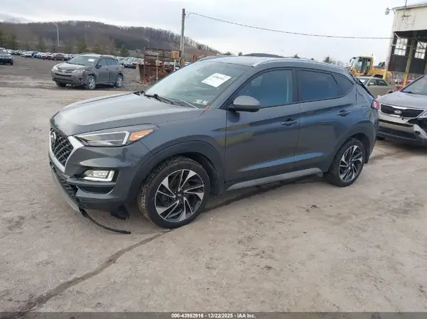 KM8J3CAL8KU852030 2019 HYUNDAI TUCSON - Image 2