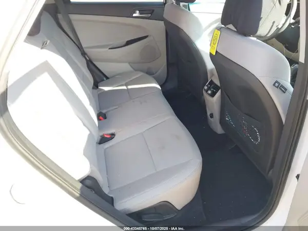 KM8J3CAL8KU898859 2019 HYUNDAI TUCSON - Image 8