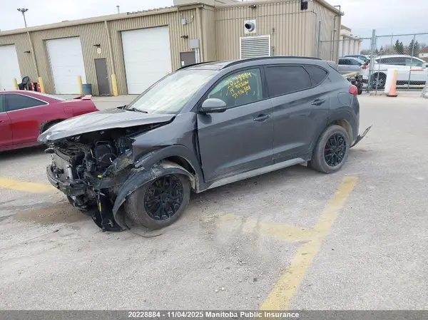 KM8J3CAL8KU976301 2019 HYUNDAI TUCSON - Image 2