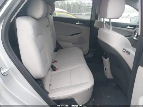 KM8J3CAL8LU234109 2020 HYUNDAI TUCSON - Image 8