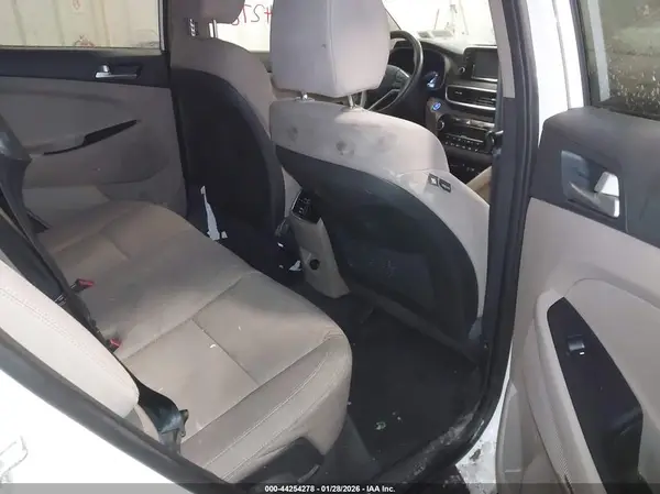 KM8J3CAL8LU271189 2020 HYUNDAI TUCSON - Image 8