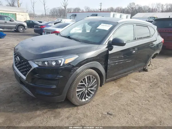 KM8J3CAL8MU324443 2021 HYUNDAI TUCSON - Image 2